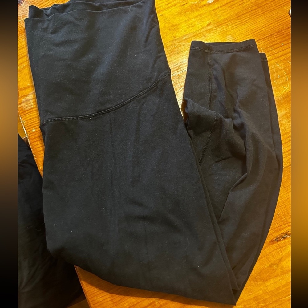 Maternity leggings bundle